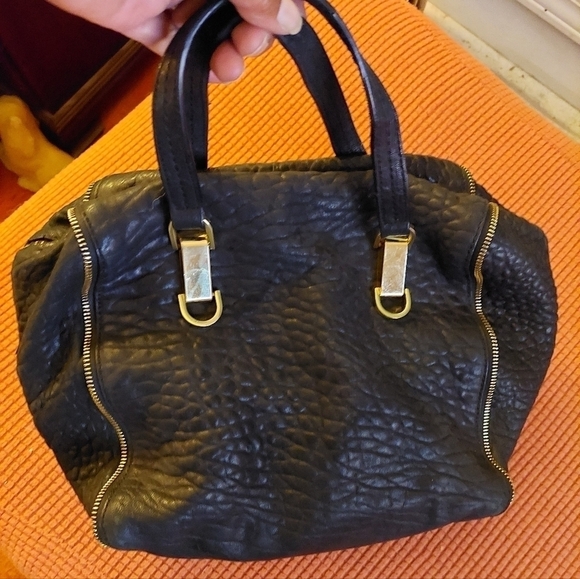 Vince Camuto 2013 Riley Pebbled Black Leather Satchel/Bag - Picture 2 of 8